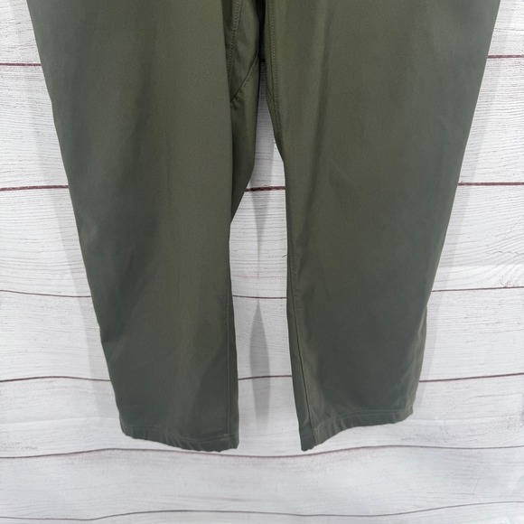 The North Face Olive‎ Green Hiking Pants Cropped Elastic Waist Womens Medium O - Picture 3 of 9
